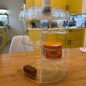 Rotating Makeup and Toiletry Organizer